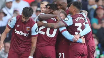 لوكاس باكيتا ينتقد الاتحاد بعد طرده أمام ليفربول واتهامه بالمراهنات 1